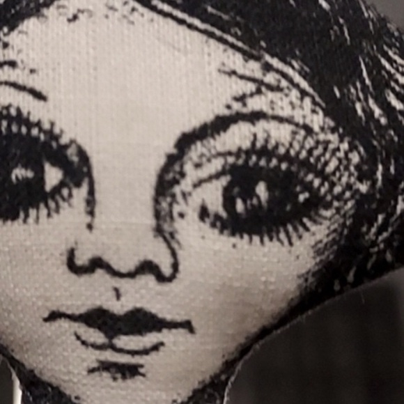 Vintage Corset doll - Picture 11 of 11